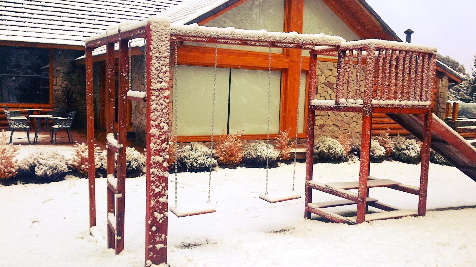 Hosteria Patagon Villa La Angostura Exterior photo