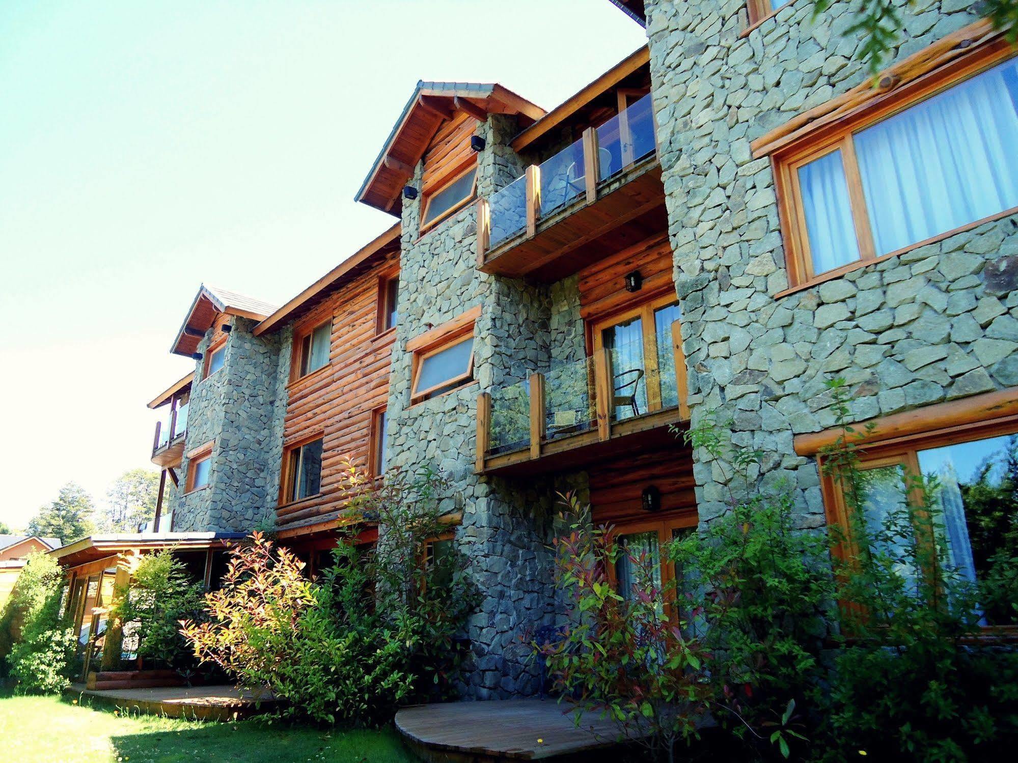 Hosteria Patagon Villa La Angostura Exterior photo